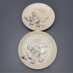 Red Wing Pottery Bob White 10 3/4” Dinner Plate Quail Design Hand Pntd USA 2 Pcs